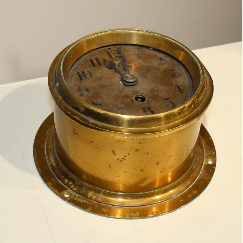Clock boat brass round Moinat SA Antiquités décoration