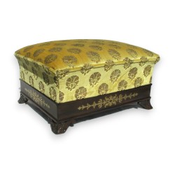 Tabouret de pieds.