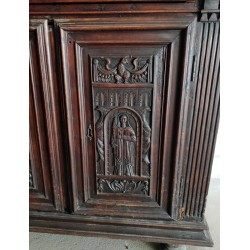 Mueble de dos cuerpos tallado. En Moinat SA - Antigüedades y decoración