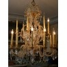 Lustre style Louis XVI à 18 lumières de DELISLE