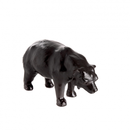 Скульптура Медведь кожаный