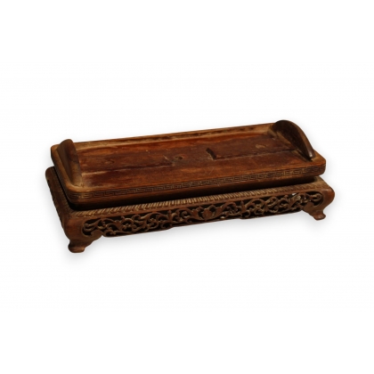Socle chinois rectangulaire en bois