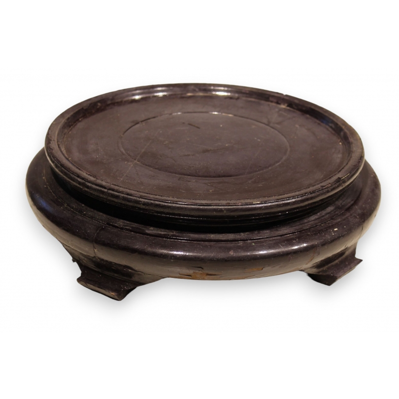 Grand socle chinois en bois sculpté