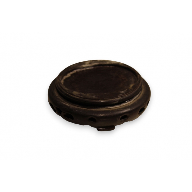 Socle chinois en bois sculpté