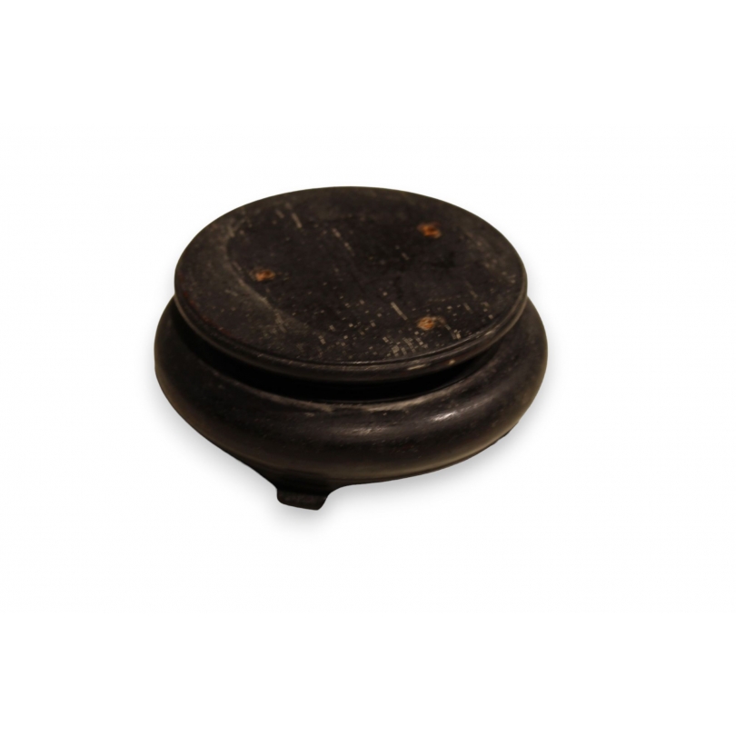 Socle chinois en bois sculpté