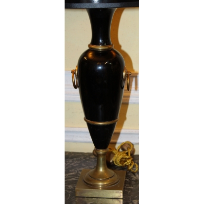 Paire de lampes de table en bois laqué noir