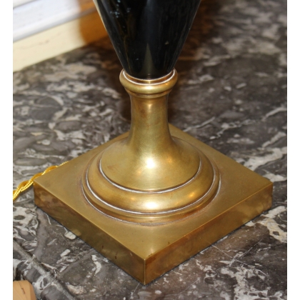 Paire de lampes de table en bois laqué noir