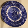Plat en faïence Wedgwood \"Ferrara of Etruria\"