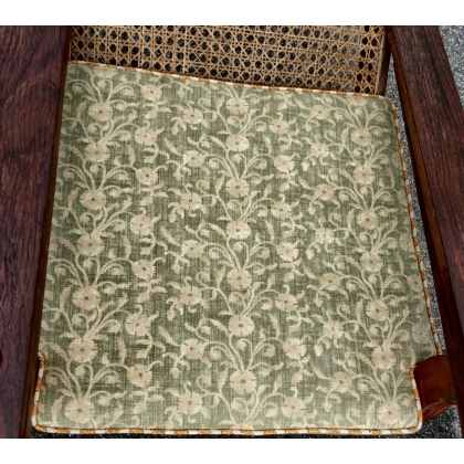 Indonesian rattan armchair, as is, at Moinat SA – Antiques and home décor