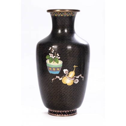 Vase cloisonné décor de vases sur fond noir