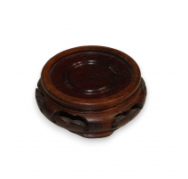 Socle chinois en bois sculpté