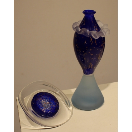 Flacon bleu et or en verre signé LUZORO 97