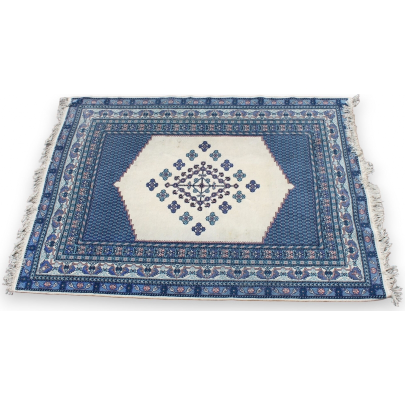 Tapis marocain en laine bleu