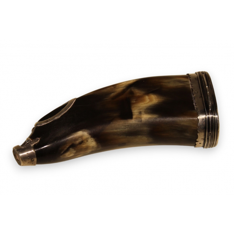 Wild boar-shaped tobacco juice horn