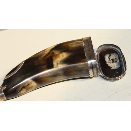 Wild boar-shaped tobacco juice horn