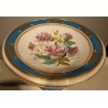 Suite de 3 présentoirs en porcelaine de Paris