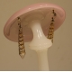 Porte-chapeaux en opaline blanche et rose