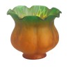 Tulipe en verre brun bord vert