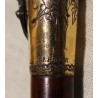Canne à pommeau en argent doré orné d'une pivoine