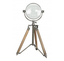 Loupe sur trépied