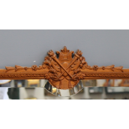 Miroir style Louis XVI fronton aux flambeaux