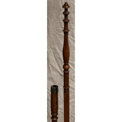 Spinning wheel spindle