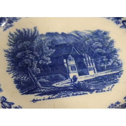 Assiette en faïence de Nyon \"Maison à Aarmühle\"