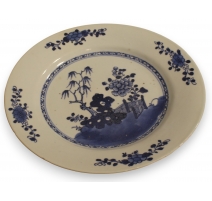 Assiette en porcelaine chinoise