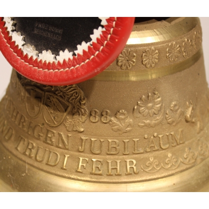 Cloche signée GUSSET Uetendorf 1988