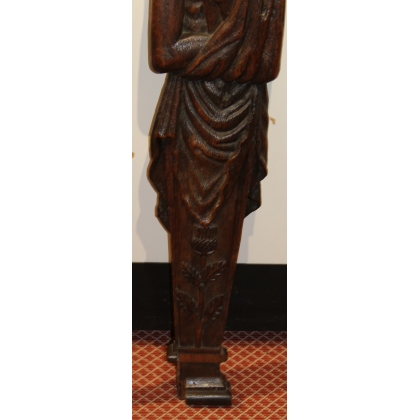 Paire de pilastres Renaissance sculptés