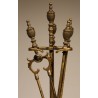 Serviteur d'outils de cheminée en laiton patiné