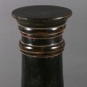 Grande colonne en bois tourné et patinée noire