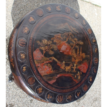 Table basse ronde chinoise en laque noire