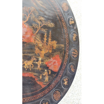 Table basse ronde chinoise en laque noire