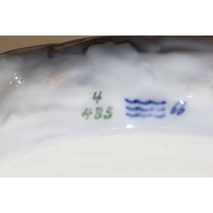 Coupe \"Au homard\" en porcelaine de Copenhague