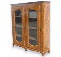 Louis XV marquetry cabinet wit