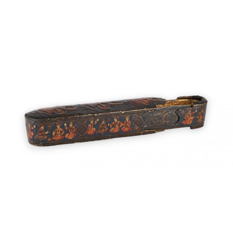 Large Iranian qalamdan pencil case made of papier-mâché