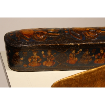 Large Iranian qalamdan pencil case made of papier-mâché