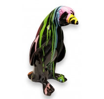 Pingouin multicolore sur fond noir