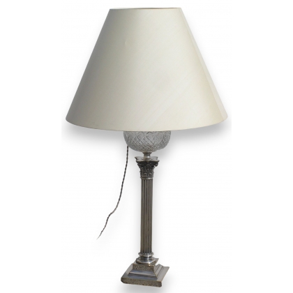 Lampe \"Pied colonne\".