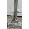 "Column-base" lamp. Available from Moinat SA – Antiques and home décor