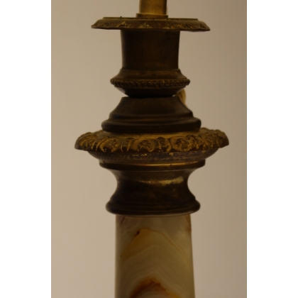 Lampe colonne en agathe et montures en bronze