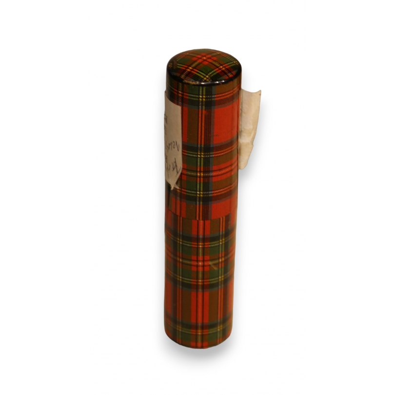 Boite porte-aiguilles en bois tartan Stuart