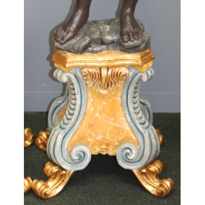 Paire de chandeliers aux maures à 9 lumières