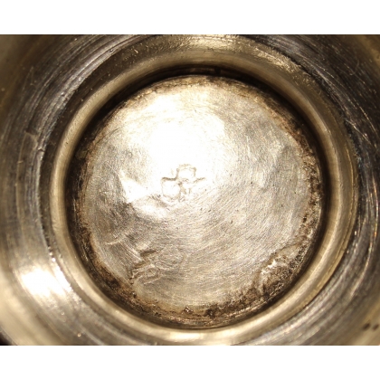 Timbale tulipe en argent "SB. BURDOT"