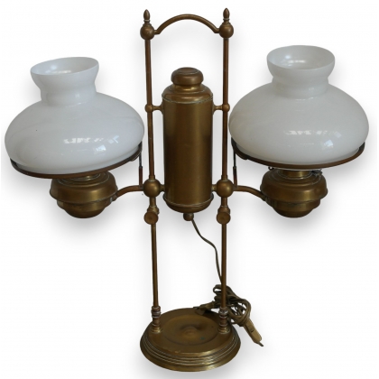 Lampe quinquet double. sur  Moinat SA  - Antiquités décoration