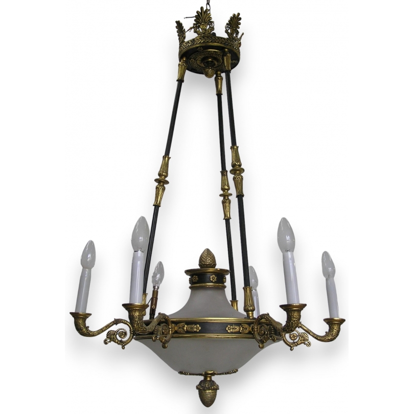Empire-style chandelier. Available from Moinat SA – Antiques and home décor