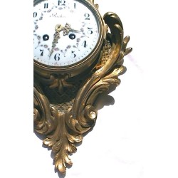 Louis XV-style sign from  Moinat SA  - Antiques and home décor