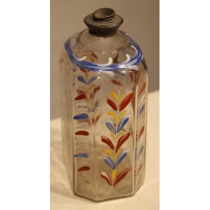 "Flüeli" glass bottle with the 'Gentilhomme' design