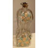 "Flüeli" glass bottle with a floral design